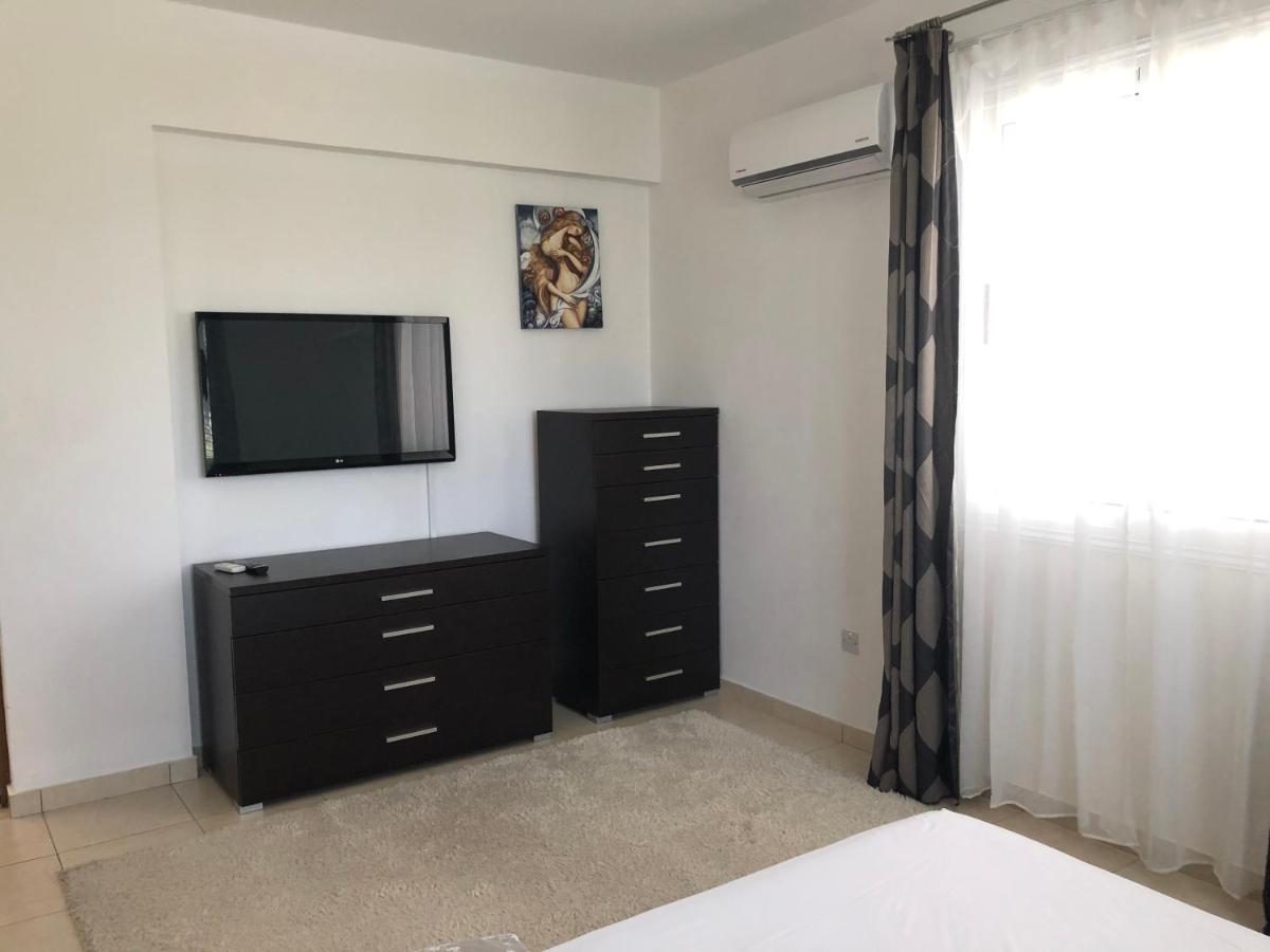 Villa Andy-350 M From The Beach لارنكا المظهر الخارجي الصورة