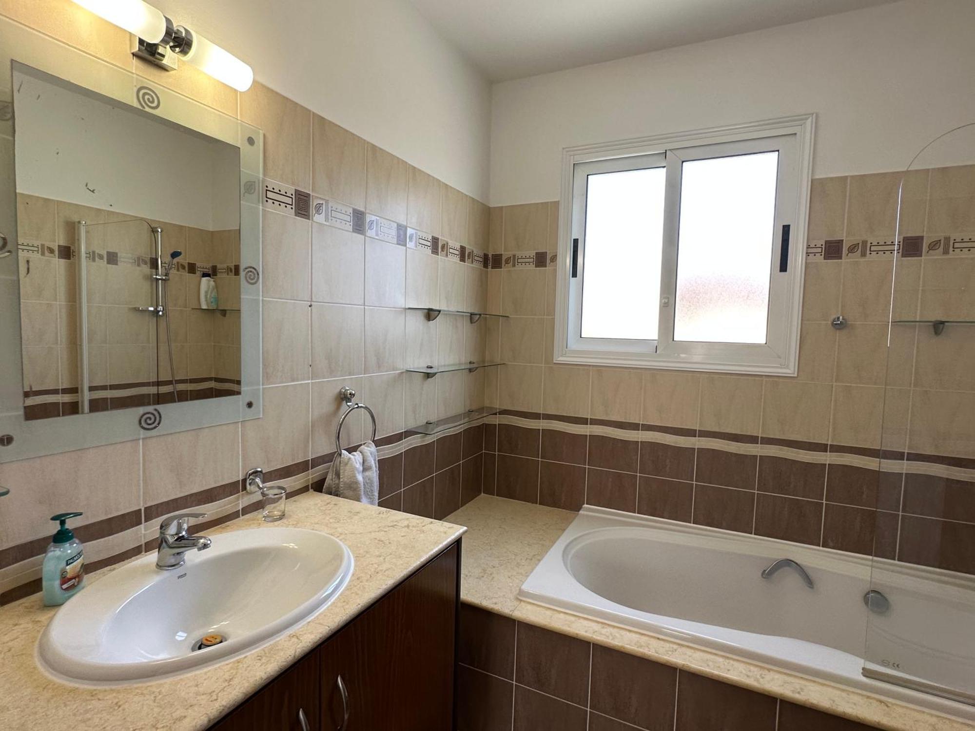 Villa Andy-350 M From The Beach لارنكا المظهر الخارجي الصورة