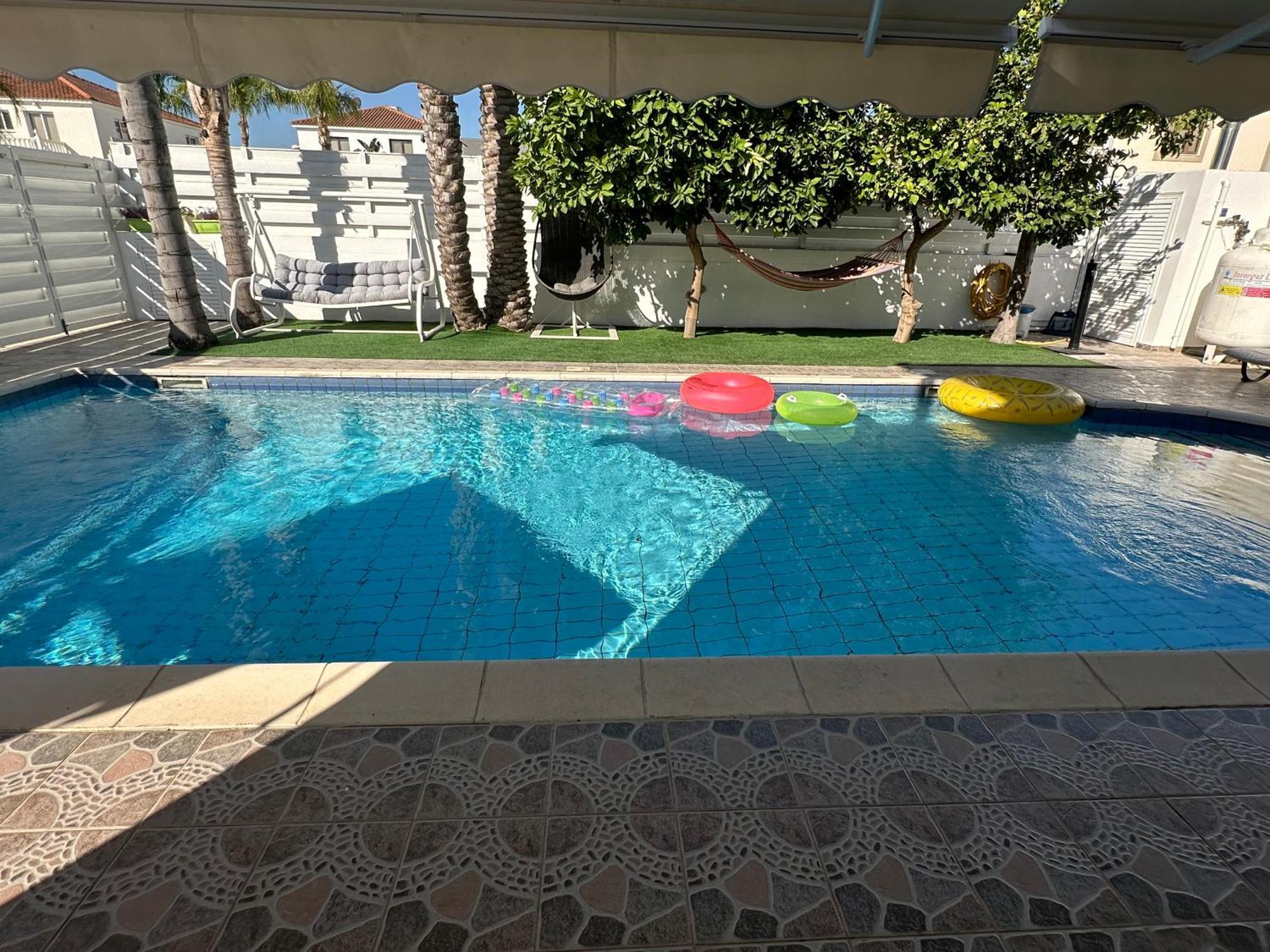 Villa Andy-350 M From The Beach لارنكا المظهر الخارجي الصورة
